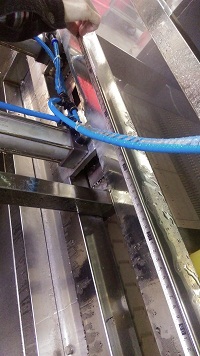 我司為香港健康工坊“量身定做”洗姜機(jī)和廚房傳輸帶以及提供相應(yīng)切菜配套產(chǎn)品