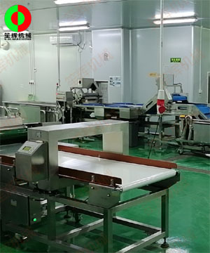 珠?？蛻?hù)第二次購(gòu)買(mǎi)食品加工機(jī)械安裝現(xiàn)場(chǎng)